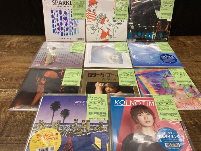 【廃盤】UNIQ EOEO 中国版 12/2(土) INDIE SOUL・SOUL廃盤CDセール : ディスクユニオン