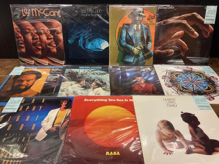 オンラインショップに出品いたしました！オンラインにてご購入いただけ