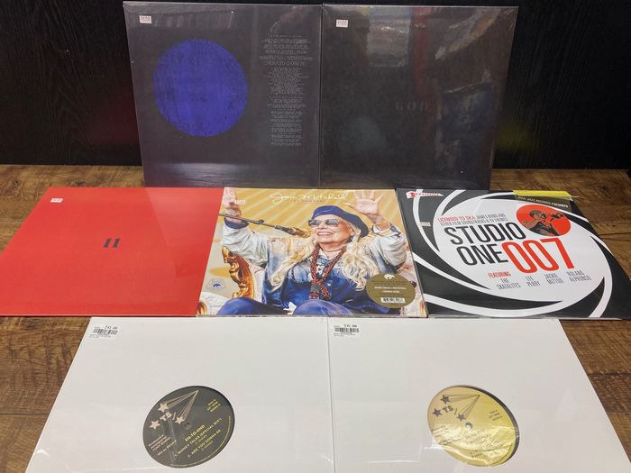 ◎8/4(金)新譜レコード入荷情報 : ディスクユニオン お茶の水