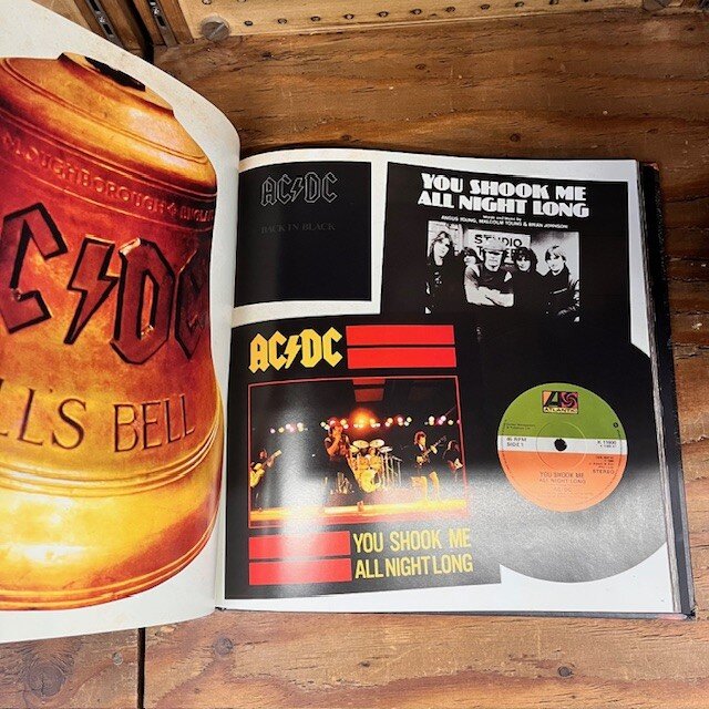 AC/DC「BACKTRACKS(AMP VERSION BOX SET)」入荷！ : CD・レコード 販売/買取 ディスクユニオン大阪店