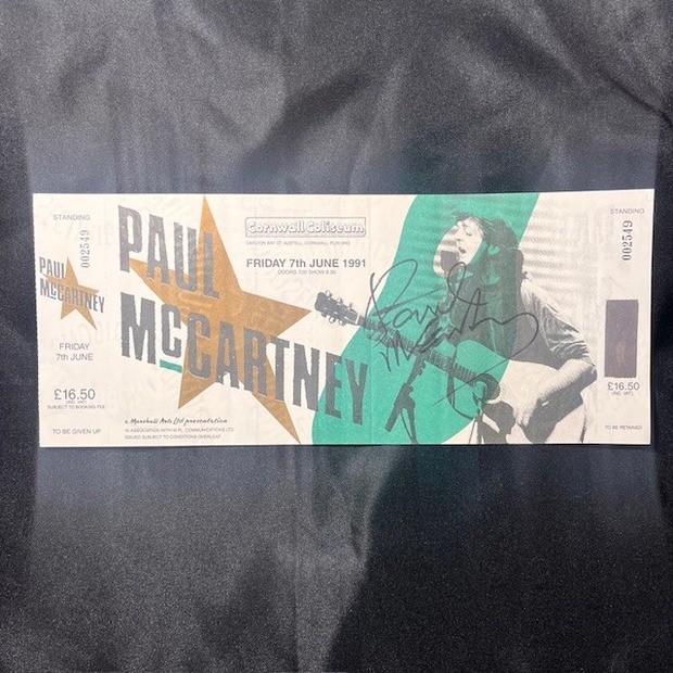 SOLD OUT!】PAUL McCARTNEY 1991年コンサートチケットがなんと全券で