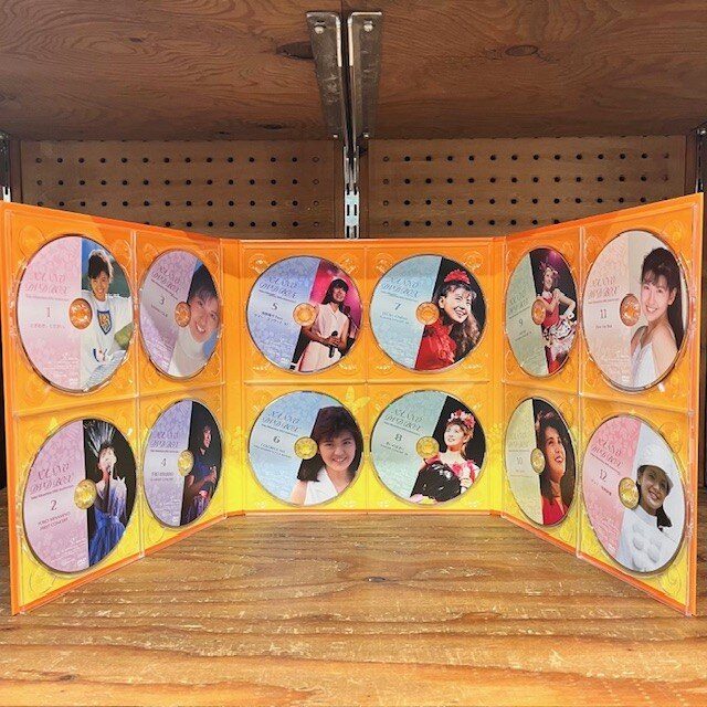 完全生産限定盤!】南野陽子「ナンノ・DVDボックス」入荷 完全生産限定盤!】南野陽子「ナンノ・DVDボックス」入荷