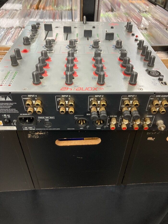 □7/2(木) ALLEN&HEATHのDJミキサー「XONE:42」が中古として入荷