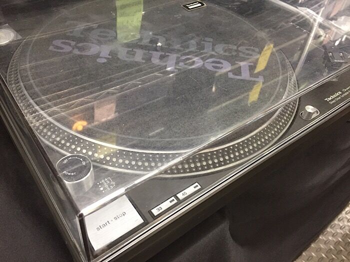 TECHNICS SL-1200MK3D・SL-1200MK5 中古ターンテーブル入荷 TECHNICS SL-1200MK3D・SL-1200MK5 中古ターンテーブル入荷