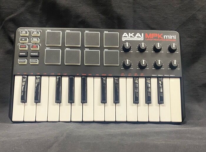 AKAI「MPK Mini」がUSEDで入荷！ : ディスクユニオン渋谷クラブ
