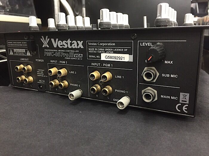 Technics SL-1200MK3D VESTAXPMC-05PROⅣ Technics SL-1200MK5G&Vestax