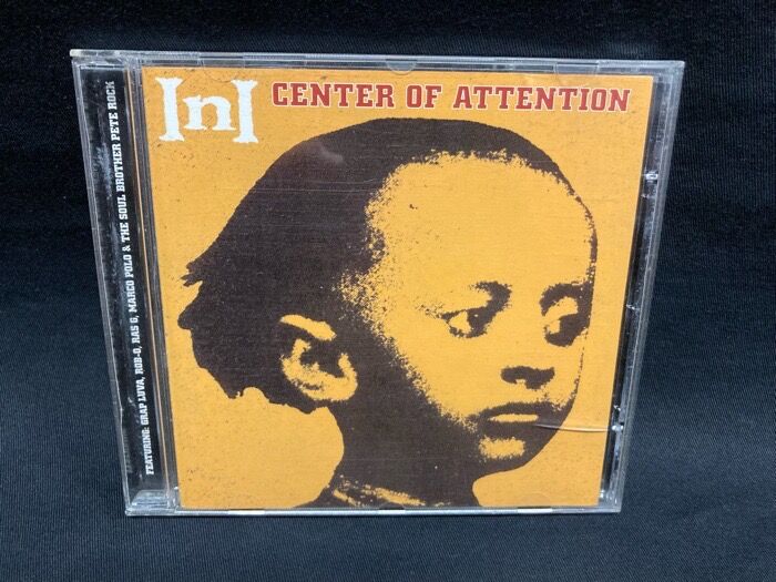 I.N.I.「Center of Attention」 ピンポイント入荷情報