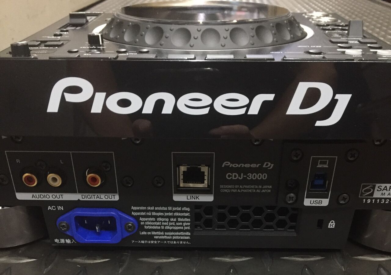 Pioneer DJ CDJ-3000 ※美品!! が 2台入荷!! 9/26(火)中古DJ機材 Pioneer DJ CDJ-3000 ※美品!! が 2台入荷!! 9/26(火)中古DJ機材