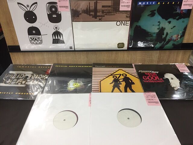 オンライン出品開始いたしました！→□4/22(土) HIP HOP USED LP