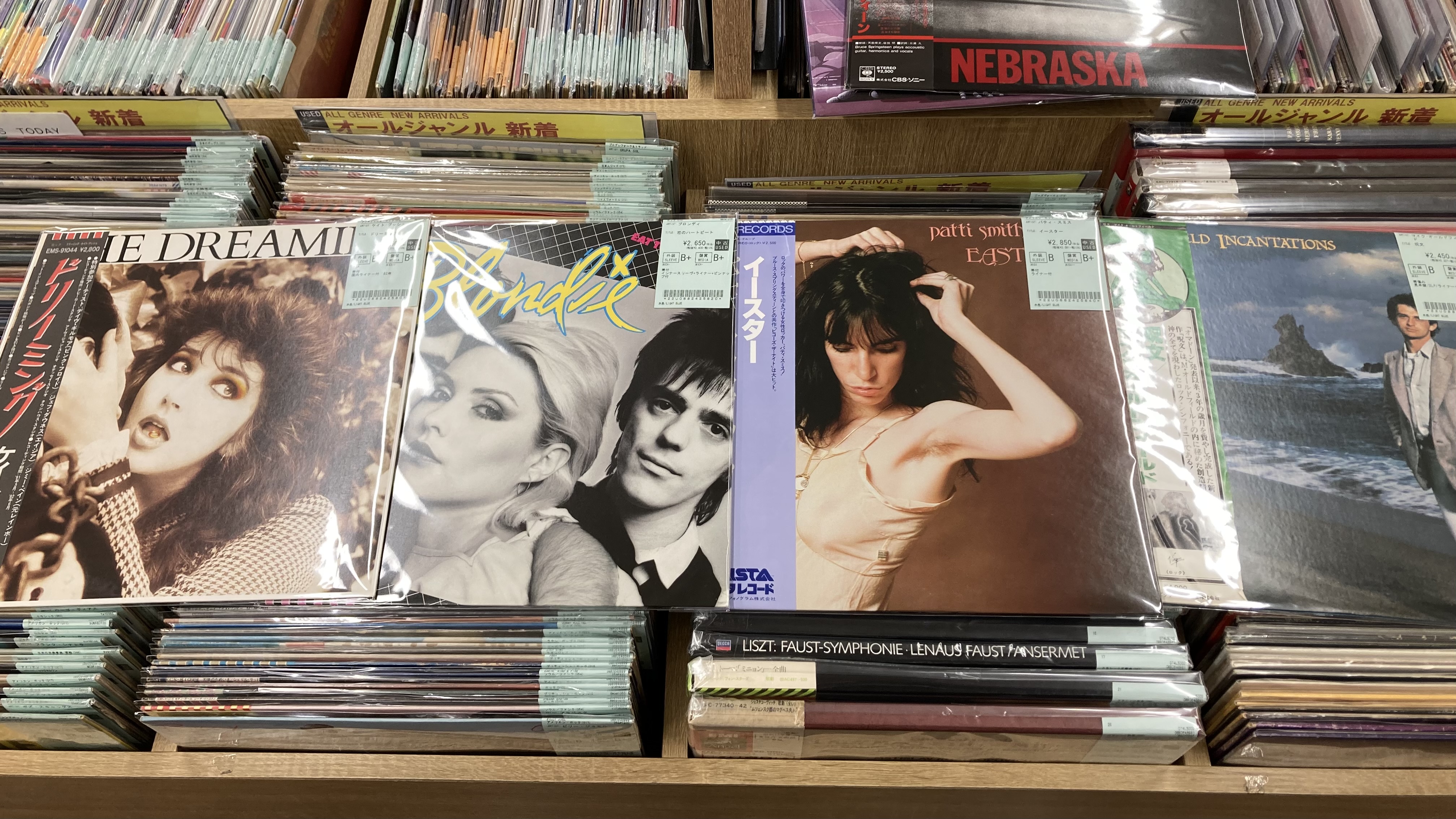 10/2 中古レコードオールジャンルで大放出!! : ユニオンレコード渋谷