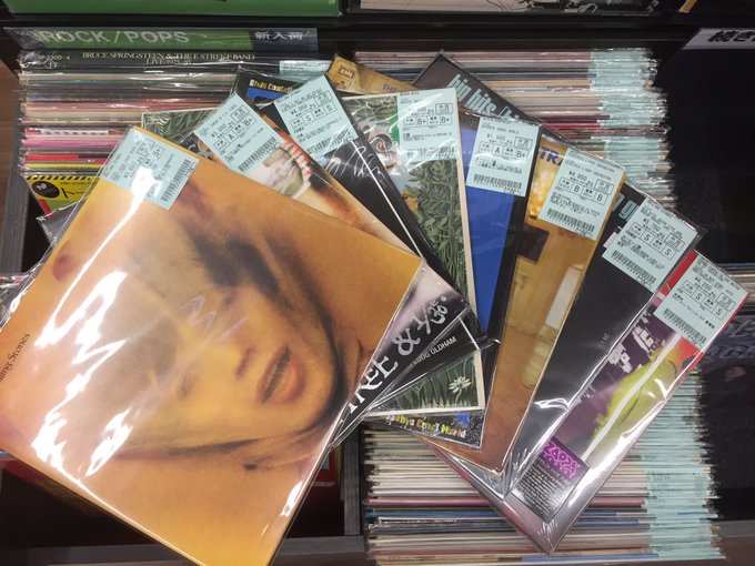8/24(木) ROCK中古レコード新入荷情報】60's・70's定番