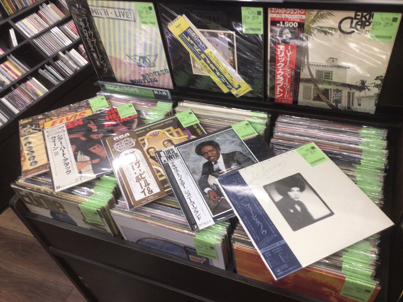 Red Hot Chili Peppers レコード 2枚セット 帯付き 5/23(土)ROCK中古レコード入荷情報】RED HOT CHILI PEPPERSの7インチ