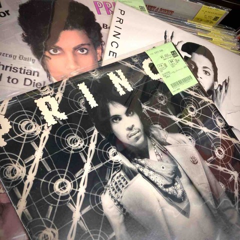 Prince SILVER 2枚組CD 初期プレス NI-912 / 913 12/8(月)ROCK中古レコード入荷情報】PRINCEを中心にGROOVYなタイトル