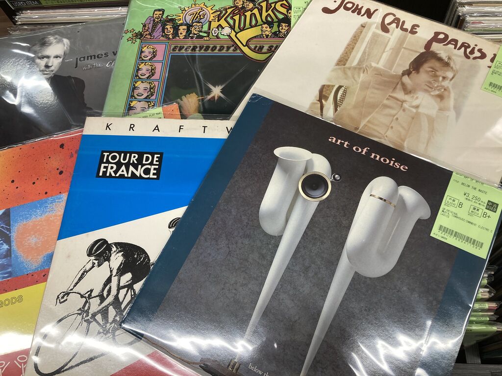 5/31(日)ROCK中古レコード新入荷情報】ROOTS REGGAE, PROGRESSIVE ROCK