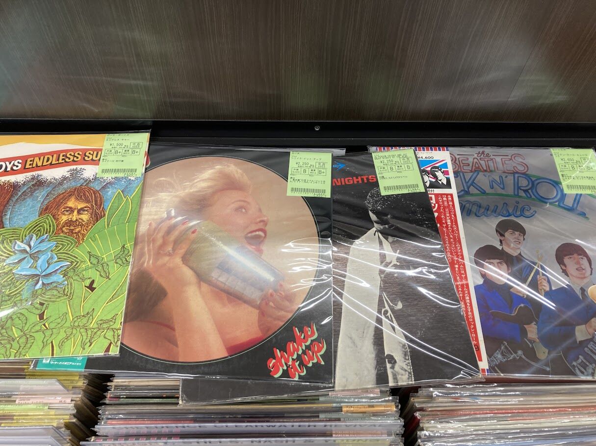 4/26(金)ROCK中古レコード新入荷情報】60's～70'sアーティストの