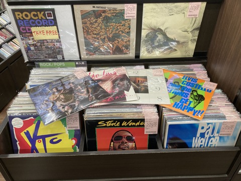 12/16(月) ROCK中古レコード新入荷情報】NEW WAVE/POST PUNK王道