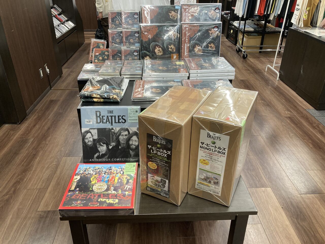 10/12(祝・月)中古商品新入荷情報】我らがビートルズ、限定品