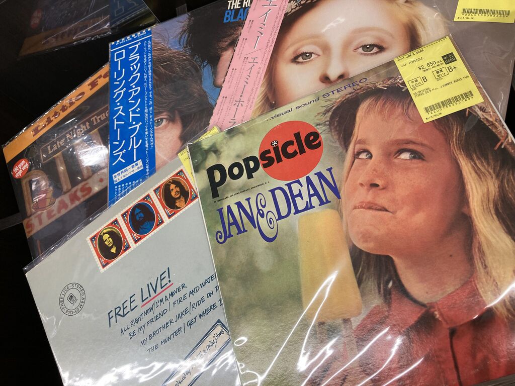 5/3(日)ROCK中古レコード新入荷情報】GALAXIE 500, SLOWDIVEの