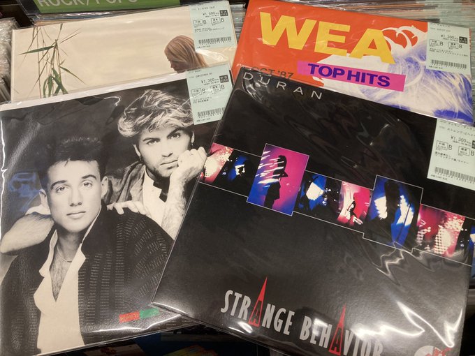 9/9(火) ROCK/POPS中古レコード新入荷情報】OASIS、MASSIVE ATTACKなど