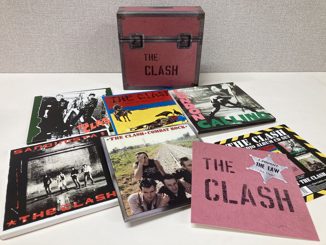 赤い公園CDセット 中古新入荷】赤い公園の初回盤CDが良好な状態で入荷