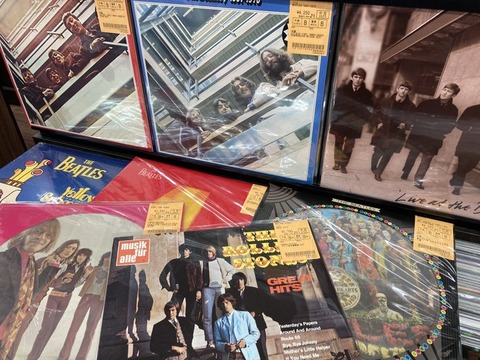 12/20(水) ROCK中古レコード新入荷情報】BEATLES,PRINCE中心に12 12/20(水) ROCK中古レコード新入荷情報】BEATLES,PRINCE中心に12