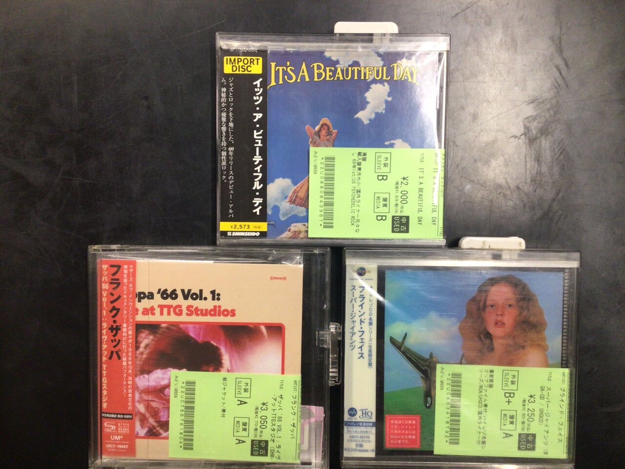5/21(木)ROCK CD新入荷情報】ROCK定番タイトルを中心に、CD約180点大量 