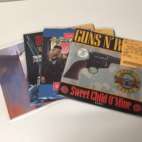 GUNS N' ROSES　ガンズ・アンド・ローゼズ 8センチシングル8cmCD GUNS N' ROSES ガンズ・アンド・ローゼズ 8センチシングル8cmCD