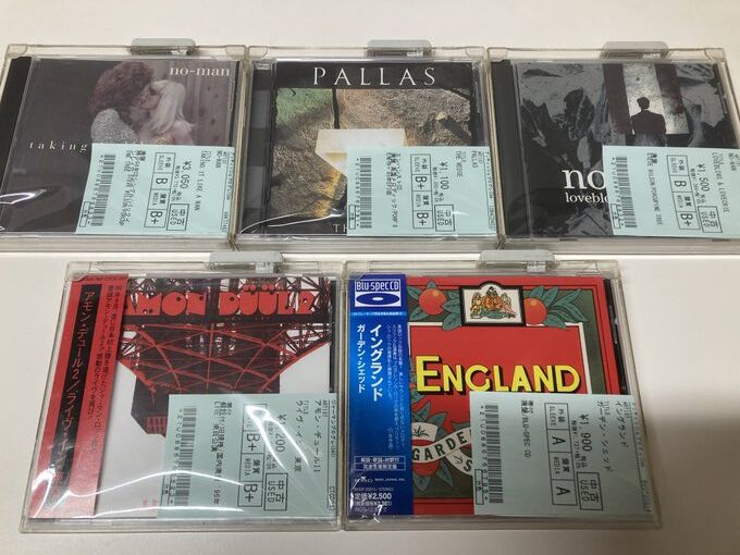 サイン入り写真　未開封Blu-ray1枚　CD49枚　セット　プログレ　他 中古CD】特典BOX付CD入荷しました♪(2025.7.16) : ディスク