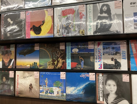 8/11(火)中古レコード入荷情報《シティ・ポップ定番超人気タイトルのみ