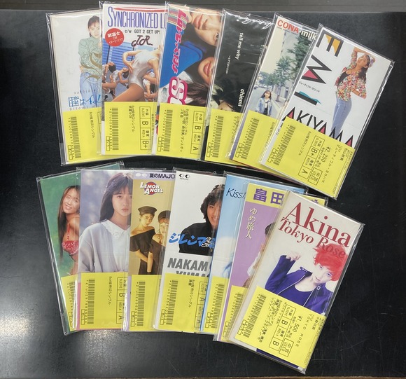 ココ coco シングル8センチ8cmシングル短冊CD コンプリート14枚+6枚 You're my treasure〜遠い約束」CoCo 8センチ8cmシングル - メルカリ