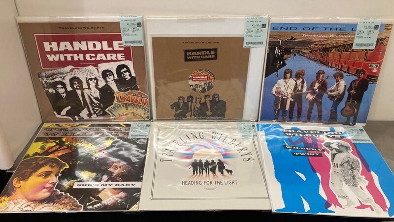 7/25(土)ビートルズのビッグコレクション入荷！ レコード1,000枚の大