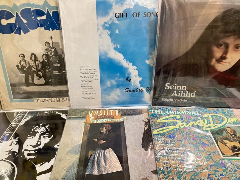 「THE WORKSHOP OF FILTHY CREATION」 洋書 5月20日(火)ブリティッシュ・トラッド、フォークのレコードが200