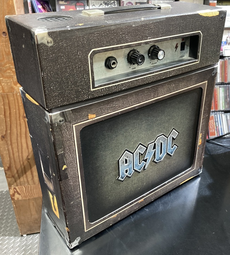 AC/DC「BACKTRACKS(AMP VERSION BOX SET)」、KRAFTWERK｢THE CATALOGUE