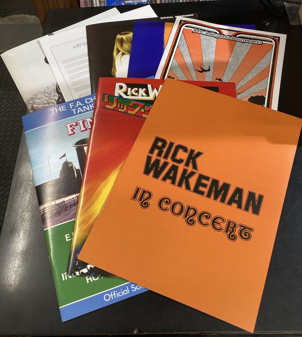 RICK WAKEMANの豪華CD+DVD32枚組完全限定BOX「PROG YEARS 1973 TO 1977