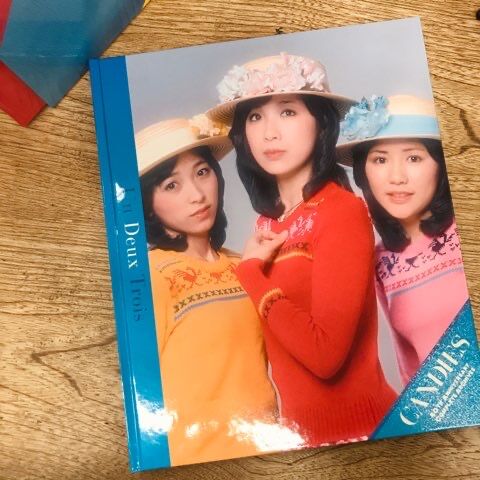 SOLD OUT!! キャンディーズ豪華本『アン・ドゥ・トロワ』入荷