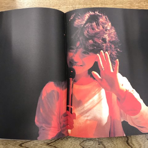 中森明菜 映像 写真展 パンフレット　ハンカチ　ステッカー 中森明菜 映像 写真展 パンフレット ハンカチ ステッカー Yahoo