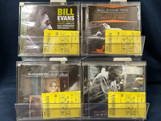 ビル・エヴァンス 日本盤 旧規格CD5枚セット 税無帯付き ポート ビル・エヴァンス 日本盤 旧規格CD5枚セット 税無帯付き ポート