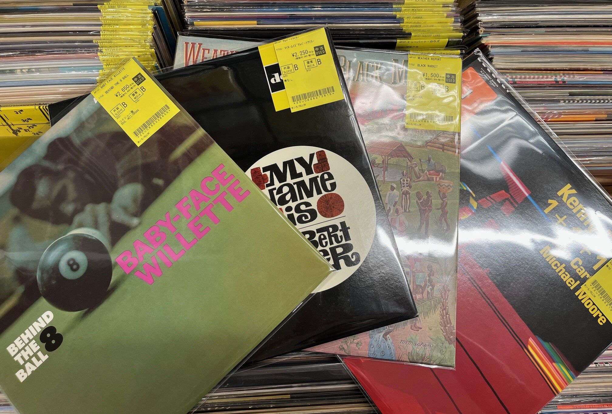 ☆オンラインショップ出品☆4/23(木)新着中古レコード入荷情報