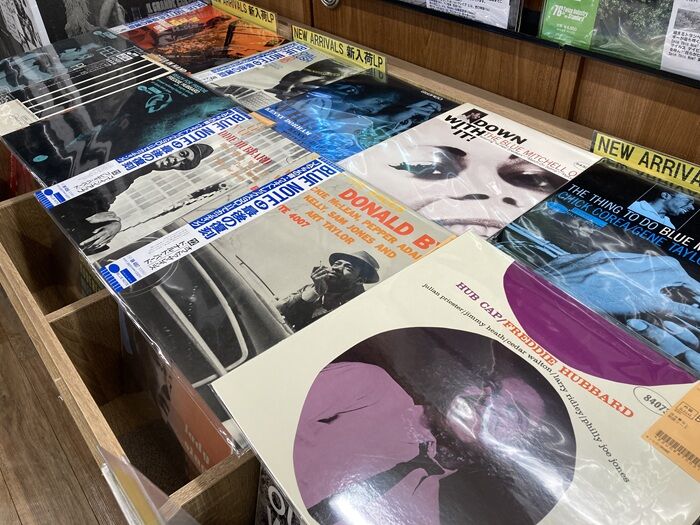 ☆オンラインショップ出品☆6/17(水)新着中古レコード出品情報