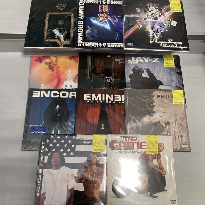 お取り置き、通信販売承ります⇒ 12&frasl;10(土) HIP HOP USED VINYL