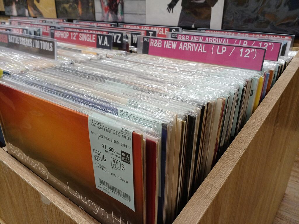 ◎9/16(火) R&B 新着中古レコード入荷情報 : ディスクユニオン新宿