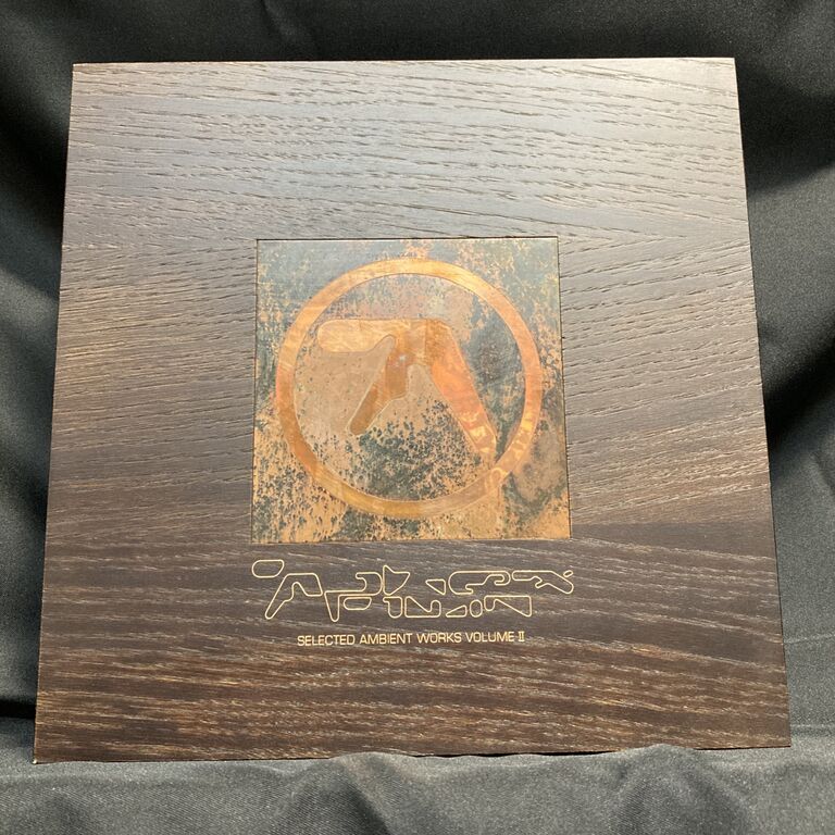 ◎5月12日(日) 【CLUB/DANCE】Aphex Twin 大量入荷!! : ディスク
