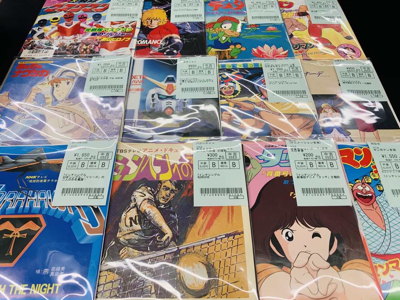 稀少廃盤多数!!『ドラゴンボール』『聖闘士星矢』『魁!!男塾』『ビデオ 稀少廃盤多数!!『ドラゴンボール』『聖闘士星矢』『魁!!男塾』『ビデオ