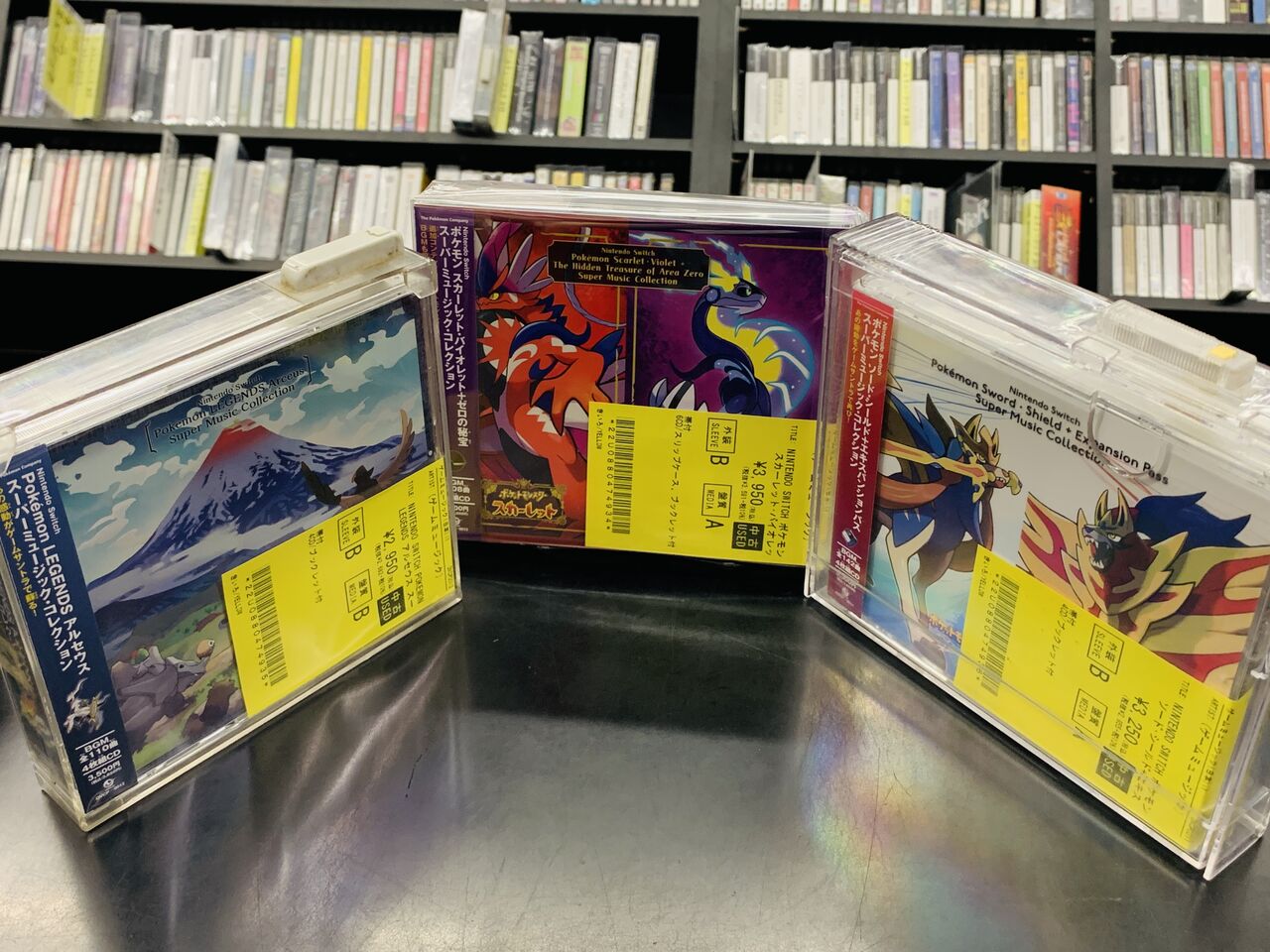 ☆中古CD新入荷情報☆人気アニメ・ゲーム作品揃い踏み!!『ぼっち・ざ 