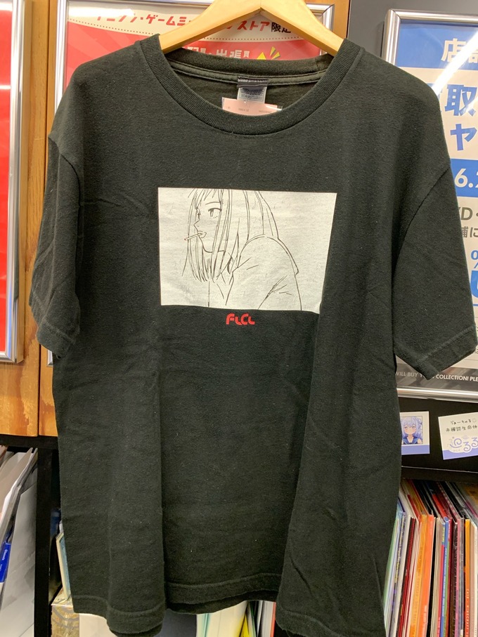 FLCL】クリエイターコラボ古着Tシャツがまとめて入荷！ : ディスク