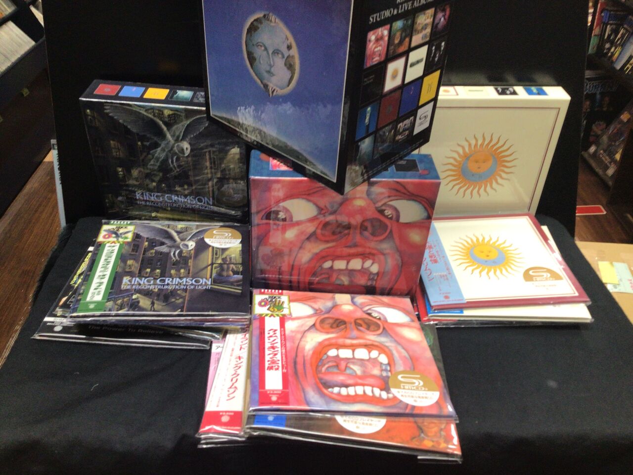 中古CD】豪華特典BOXもあります！キングクリムゾンまとまって