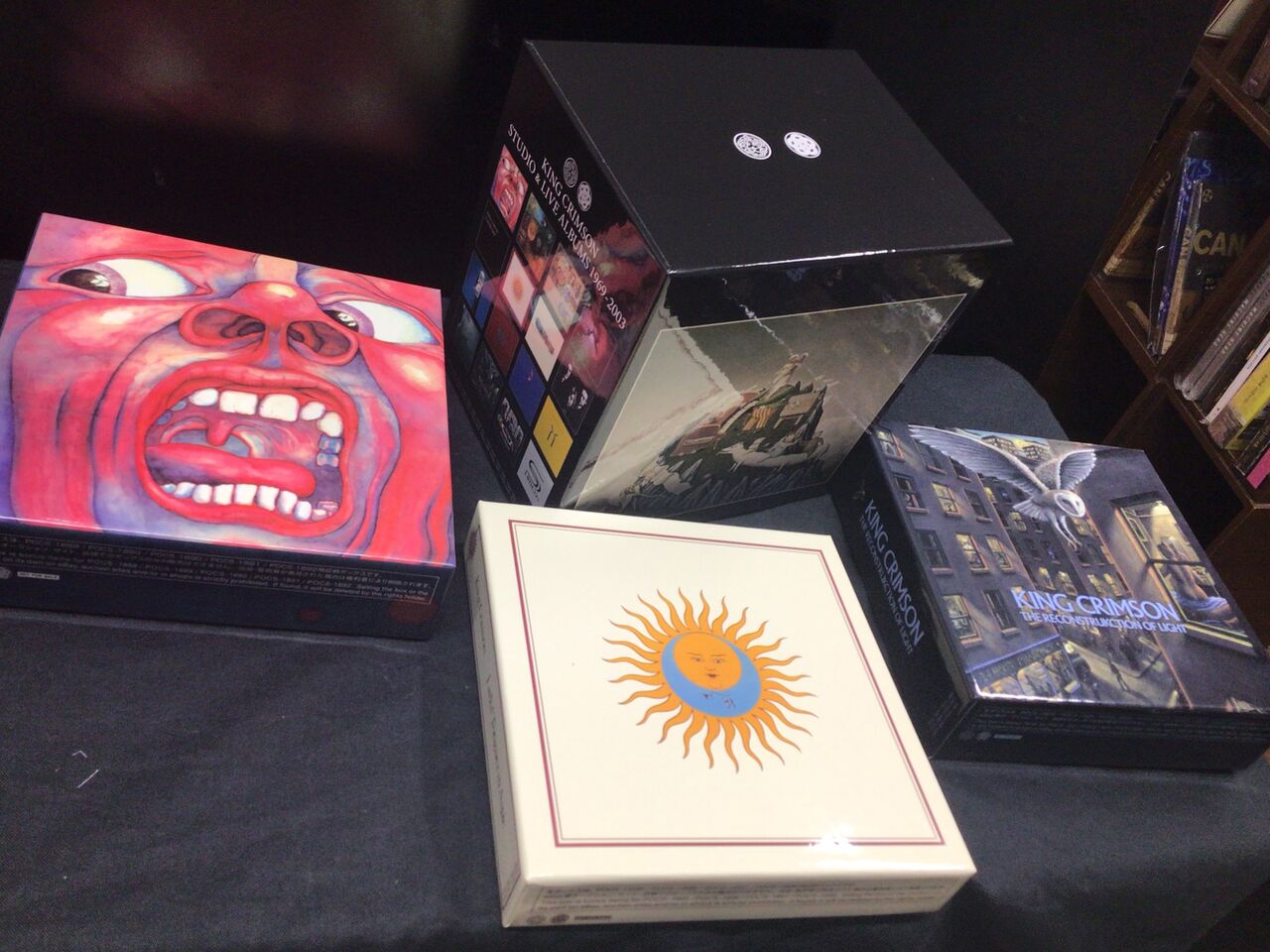 中古CD】豪華特典BOXもあります！キングクリムゾンまとまって
