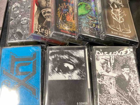 ハードコア CDまとめ売り　56枚　おまけデモcd 国内中心 28ce39ea-s.jpg