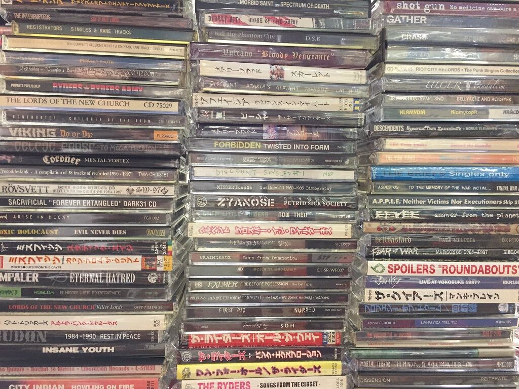 PUNK/HARDCOREなどオールジャンルで中古CDが100枚オーバーの大量入荷