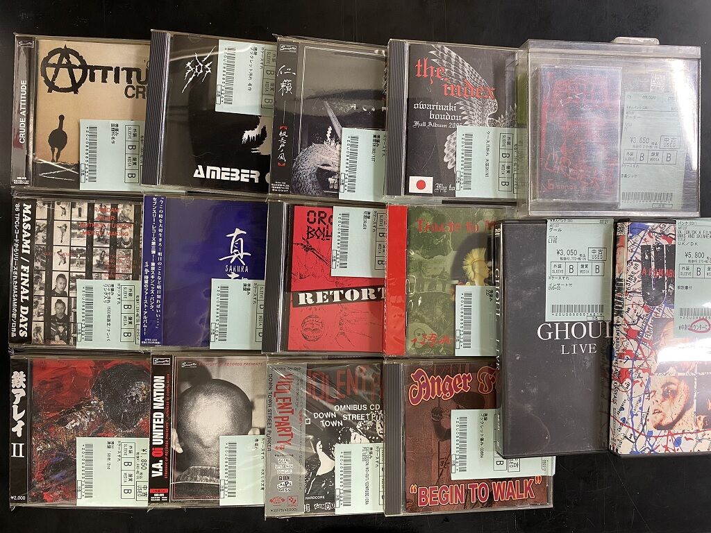 中古DVDがガツンと入荷!! UK / DK 国内盤 DVD ライナー・ステッカー付